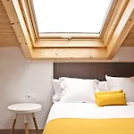 Lux Santiago